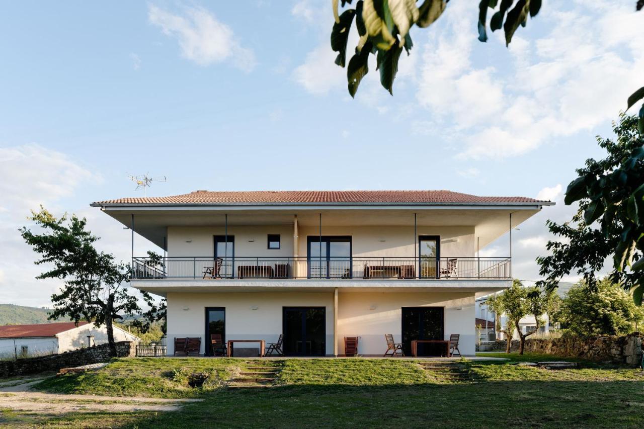 Apartamentos Ribeira Sacra Parada del Sil Eksteriør bilde